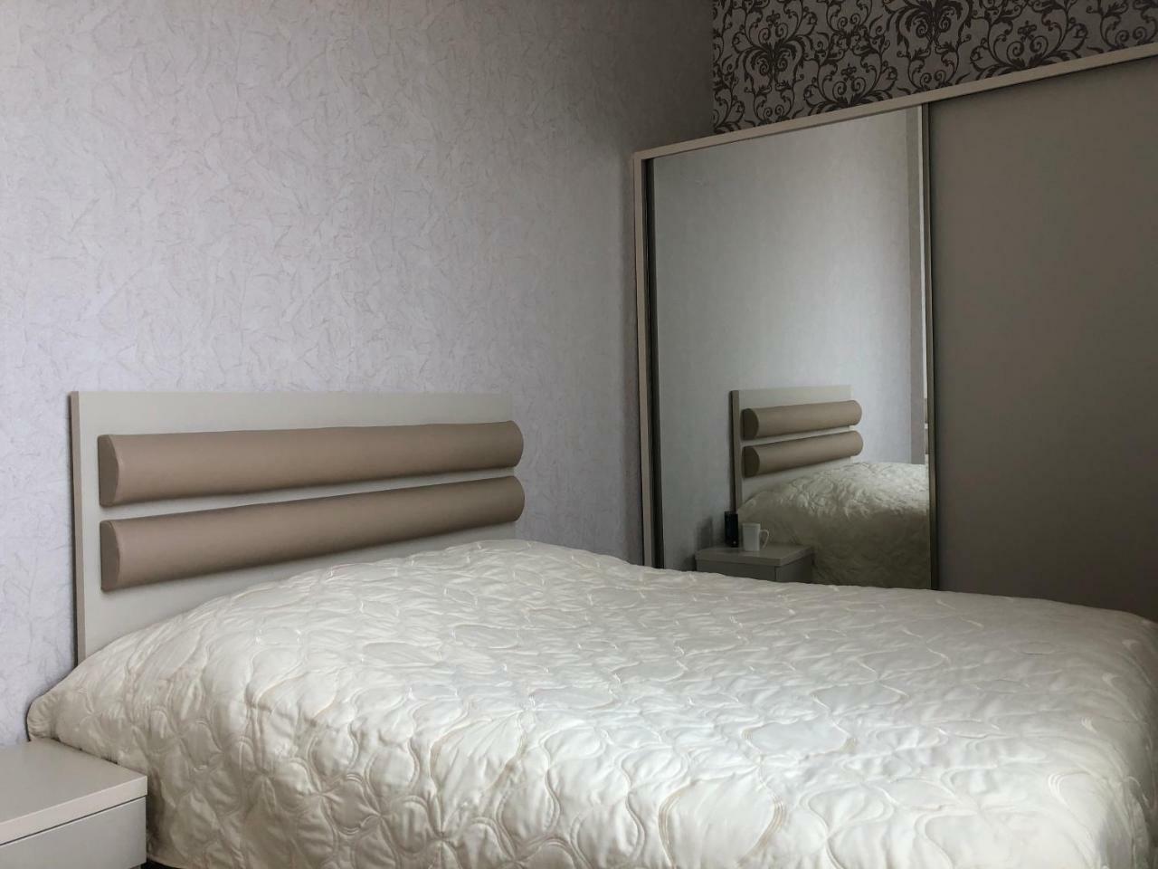 Guest House Romanadze Kobuleti Exterior photo